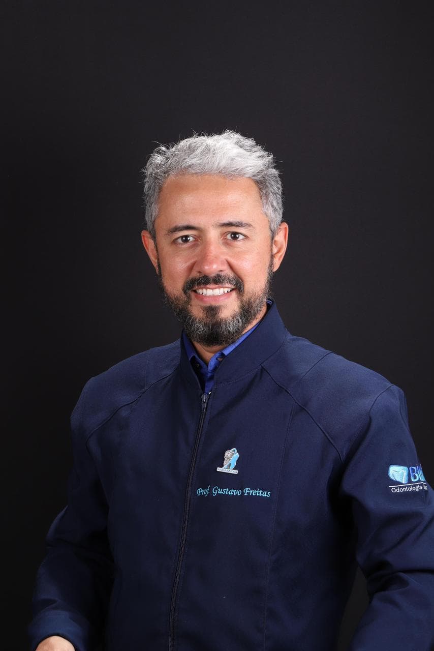 Dr. Guga Freitas